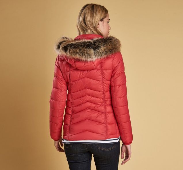 Outdoor Clothing Sale: Stylish Savings!