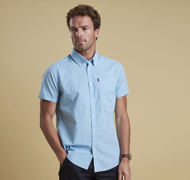 Barbour Triston Short Sleeve Shirt- Turquoise Model