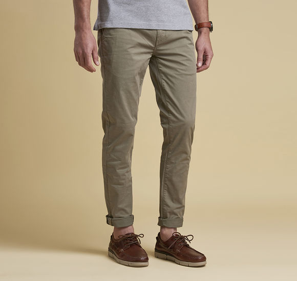 Barbour Neuston Stretch Chino Trousers: Military Green