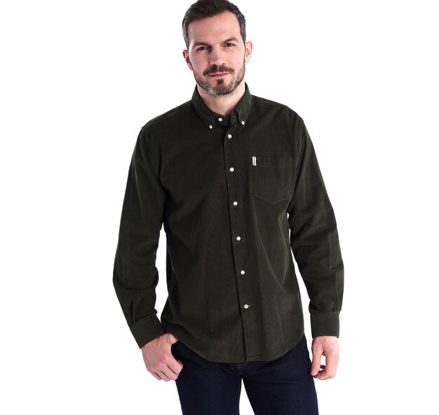 Outdoor Clothing Sale: Save up to 50% on YOUR Favourite Brands!