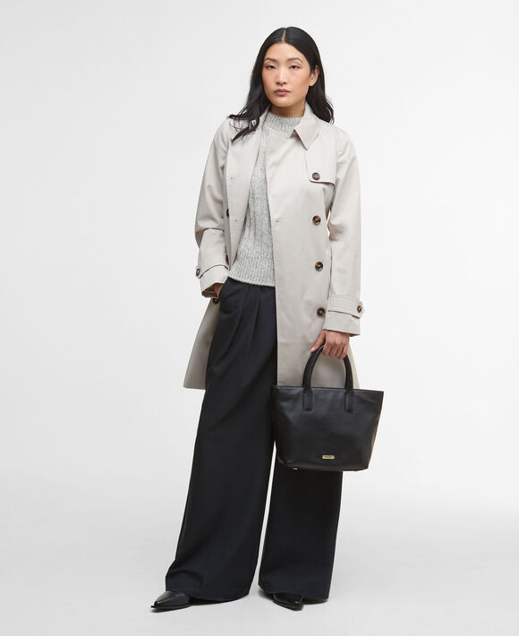 Barbour Birch Leather Bag: Black