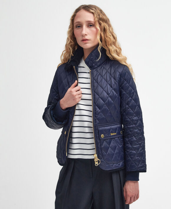 Barbour Fitted Beadnell Quilt: Navy