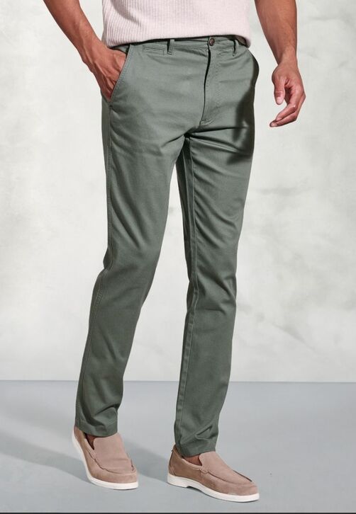 Brook Taverner Brosnan Textured Trouser: Green