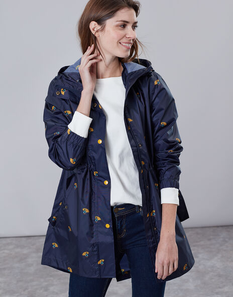 Outdoor Clothing: How to Defeat Summer Showers!