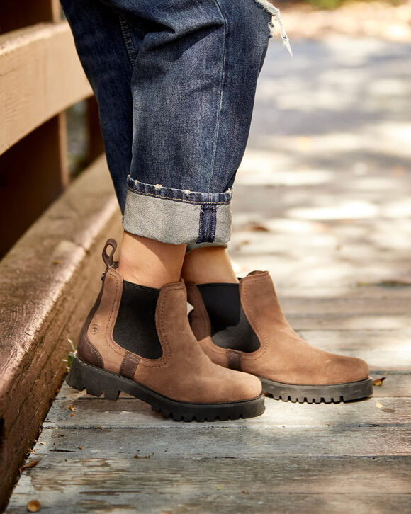 Ariat Wexford Lug Ladies Chelsea Boot: Dark Earth